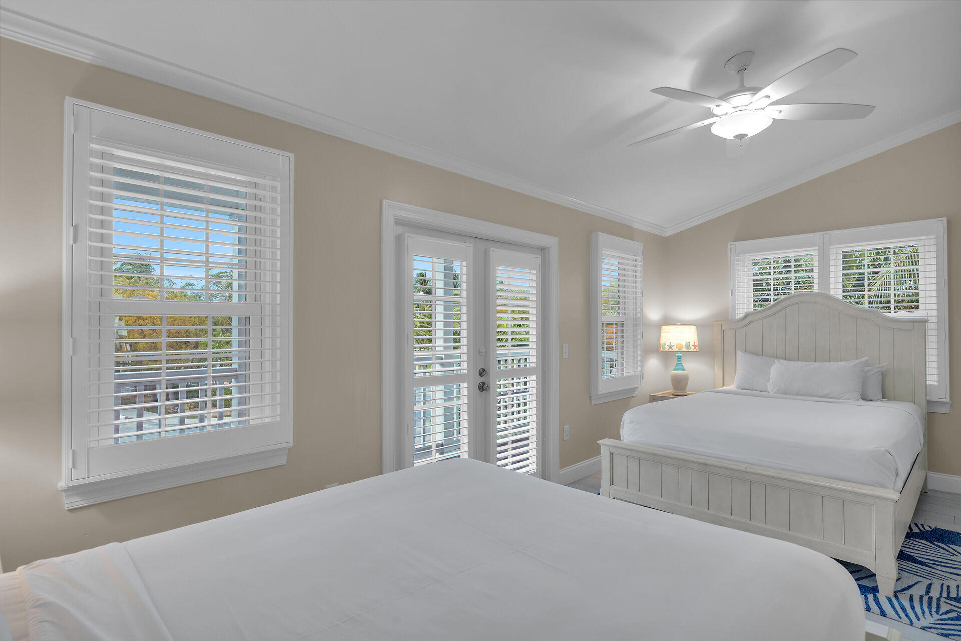 7090 Hawks Cay Boulevard Property Photo 26