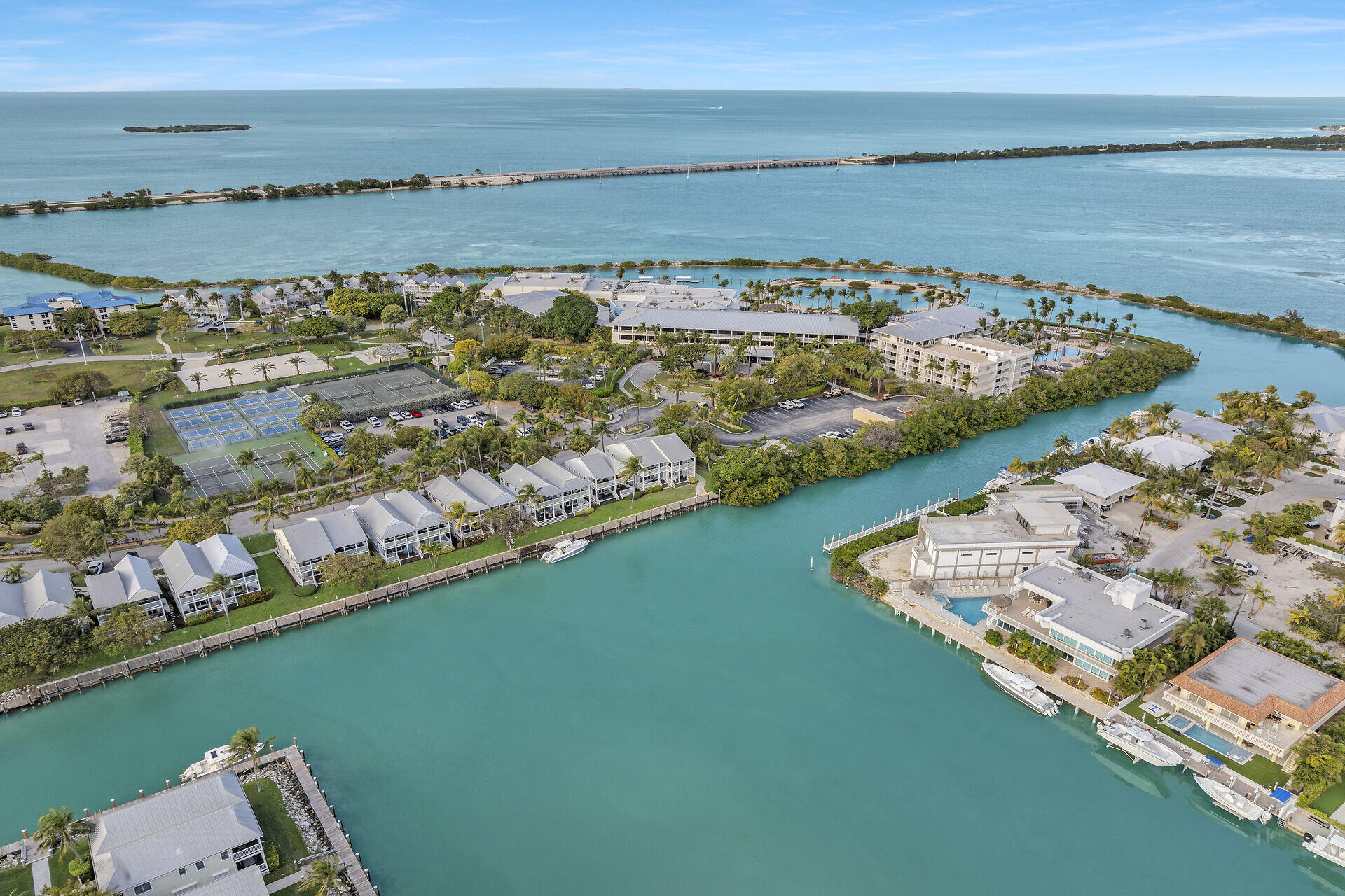 7090 Hawks Cay Boulevard Property Photo 36