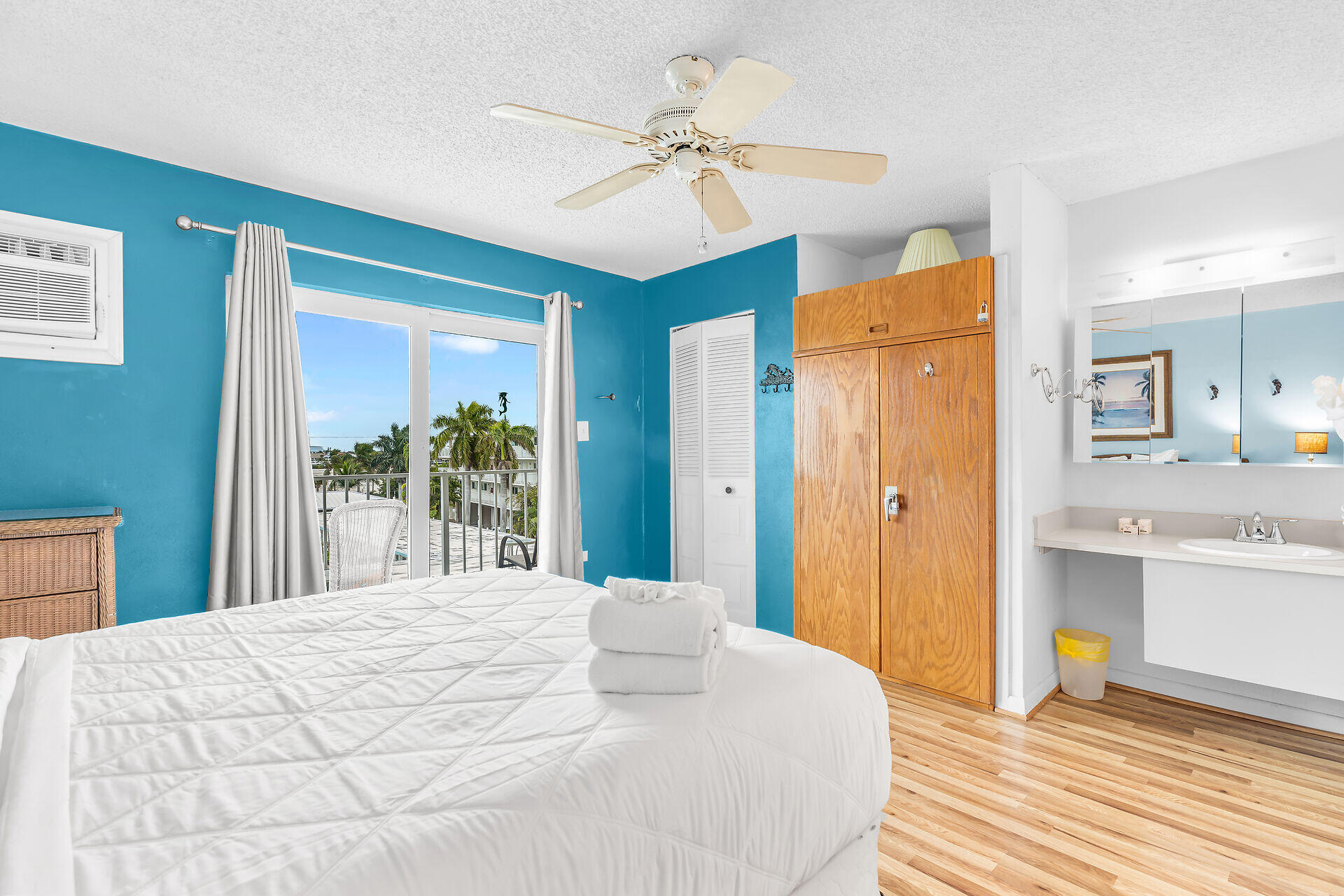 21 Sombrero Avenue, 404 Property Photo 8