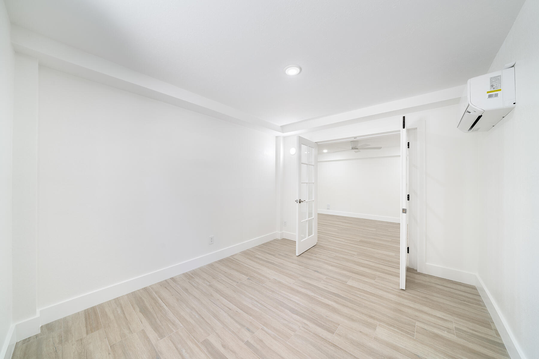111 Hibiscus Drive Property Photo 12