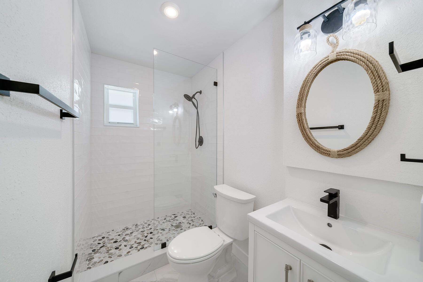 111 Hibiscus Drive Property Photo 15