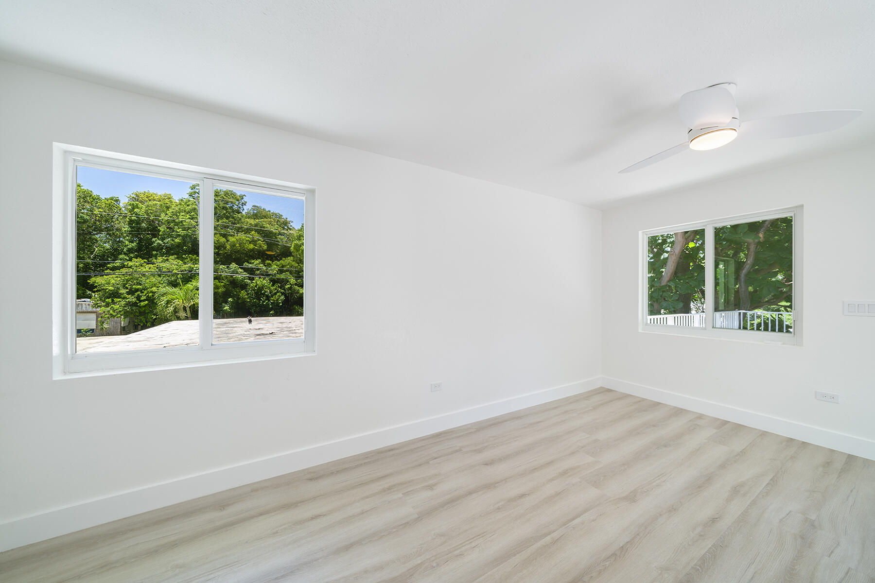 111 Hibiscus Drive Property Photo 22