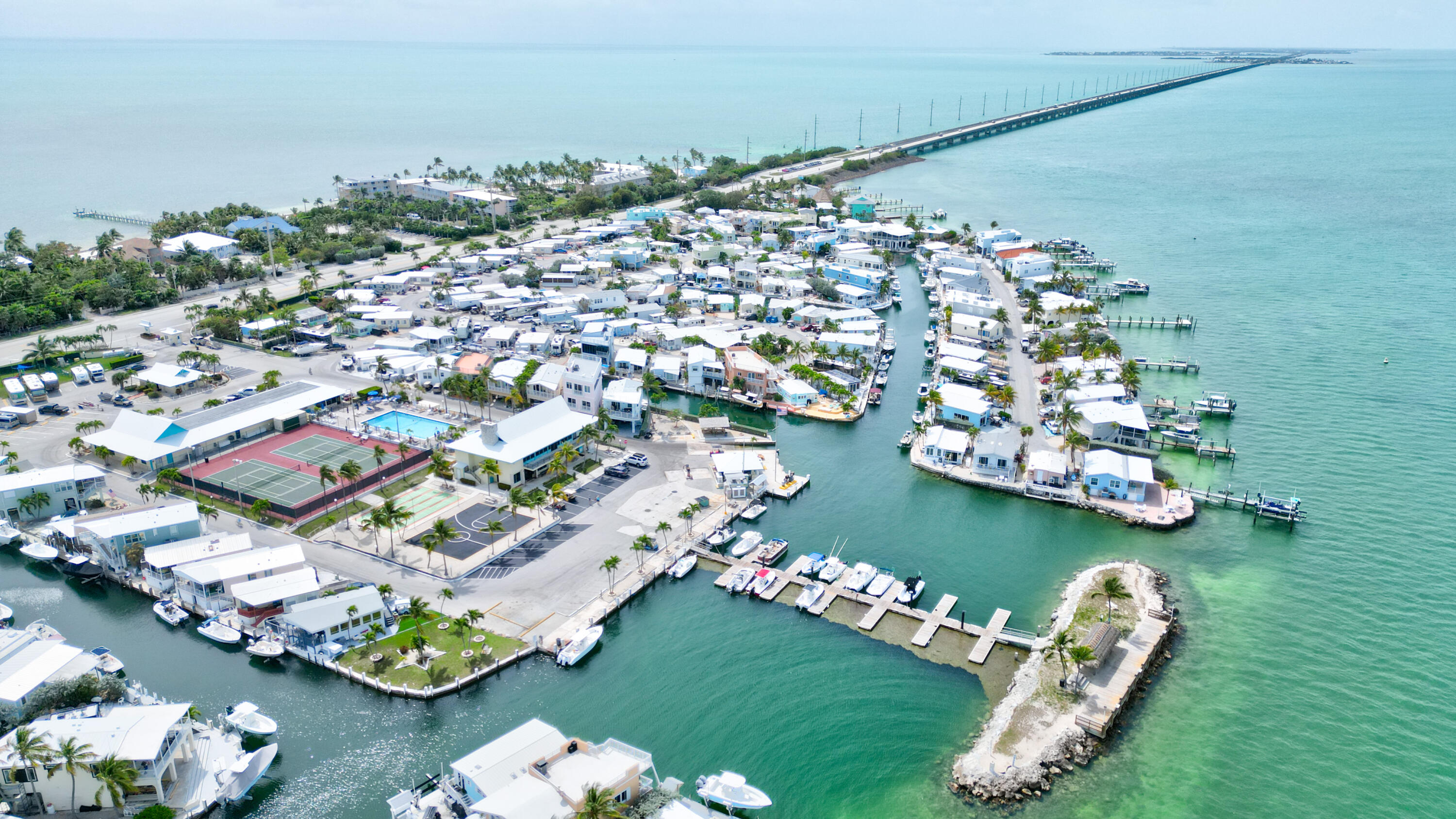 65821 Overseas Highway, 213 Property Photo