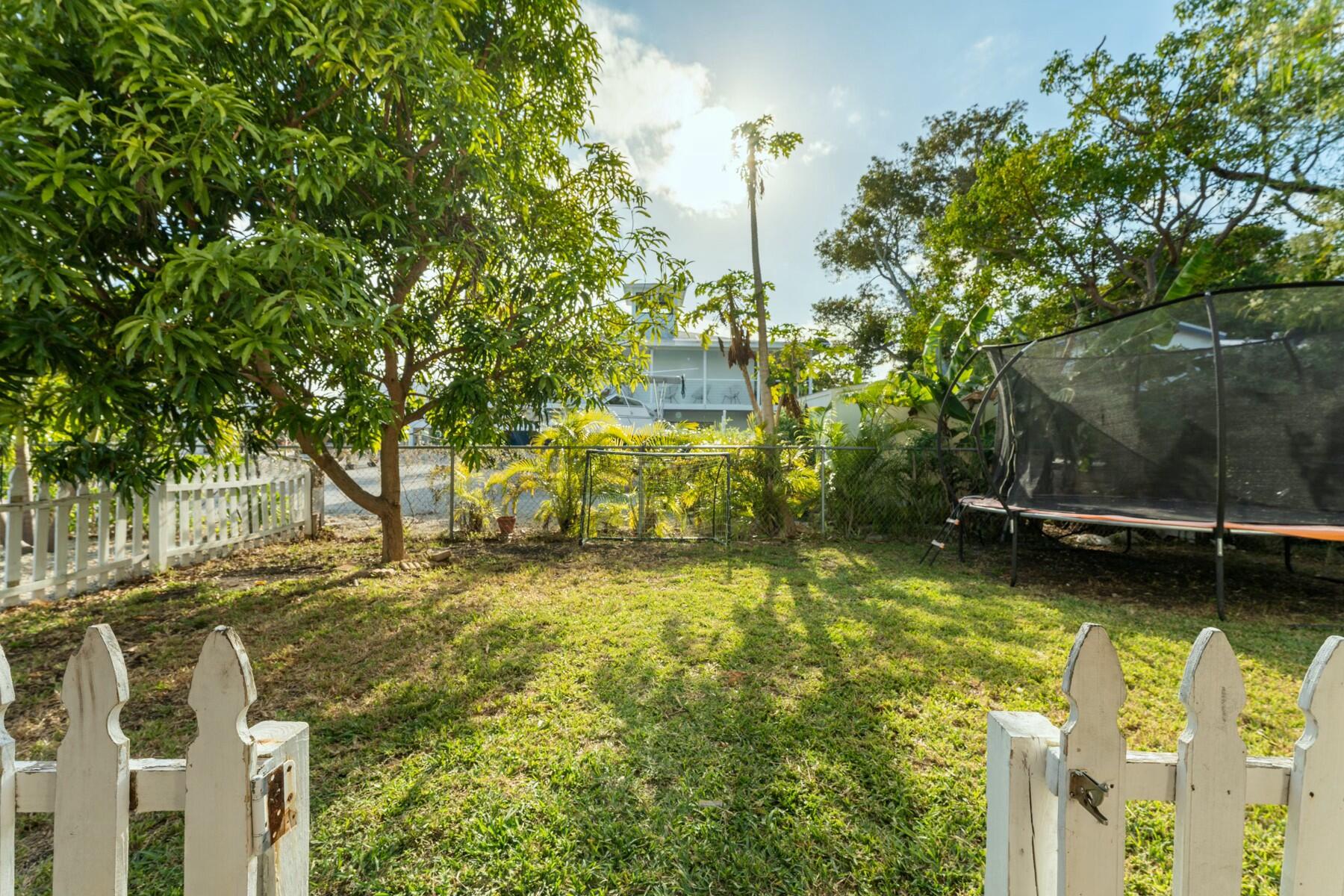 1010 Snapper Lane Property Photo 23