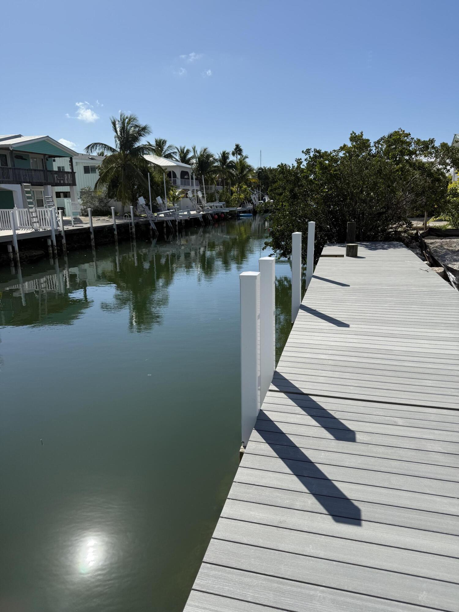 335 Pirates Road Property Photo 1