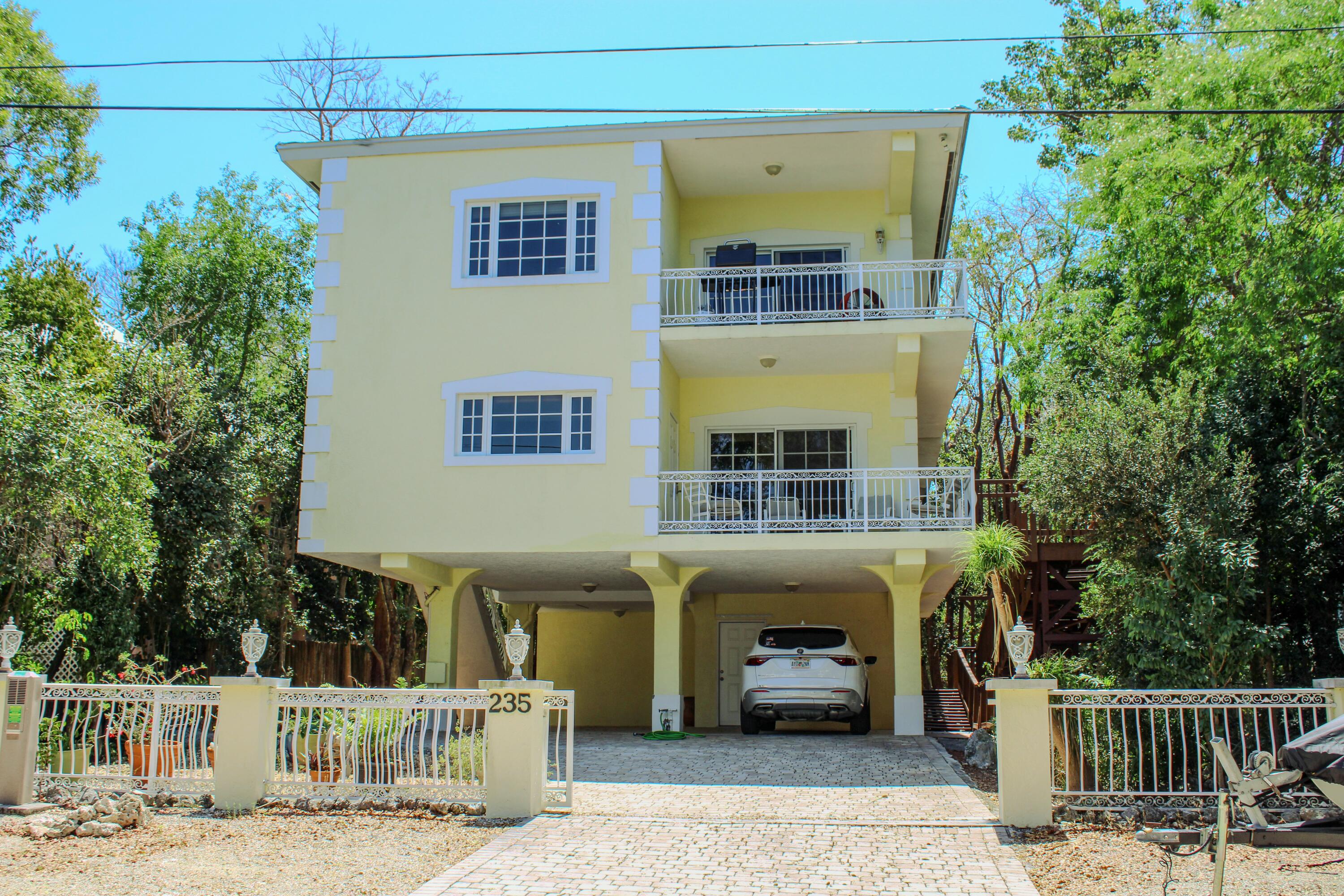 235 Buttonwood Shores Drive Property Photo 1