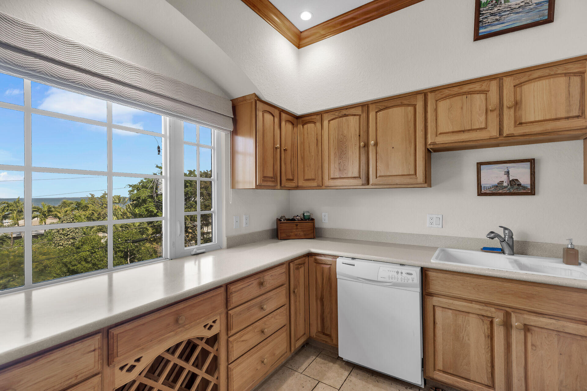 235 Buttonwood Shores Drive Property Photo 10