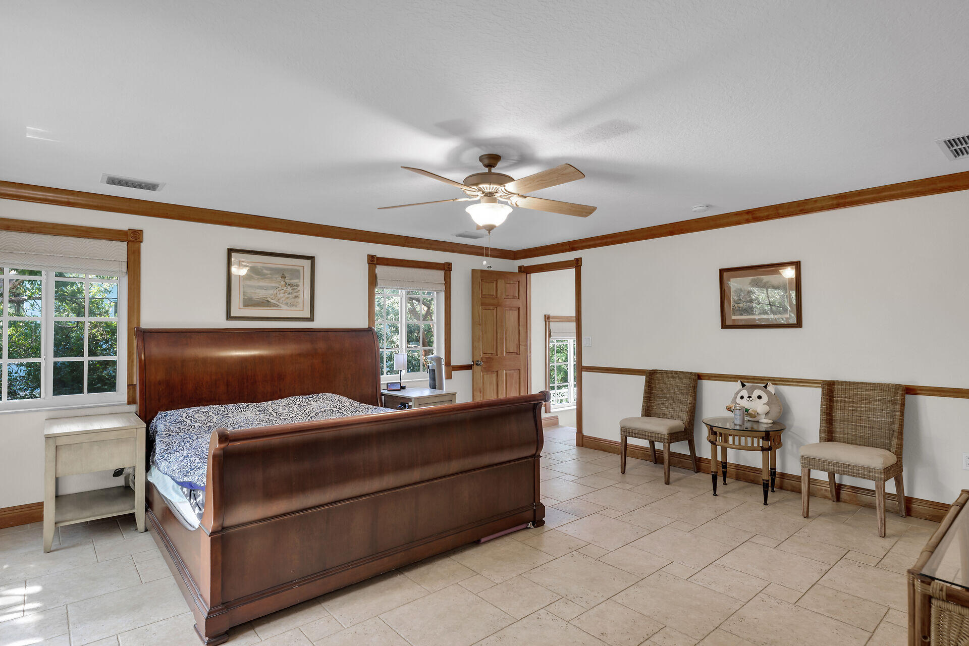 235 Buttonwood Shores Drive Property Photo 12