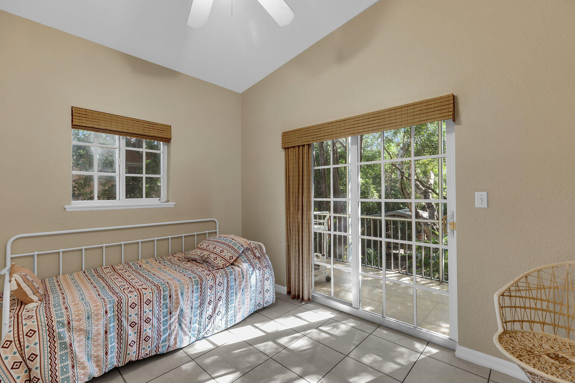 235 Buttonwood Shores Drive Property Photo 23
