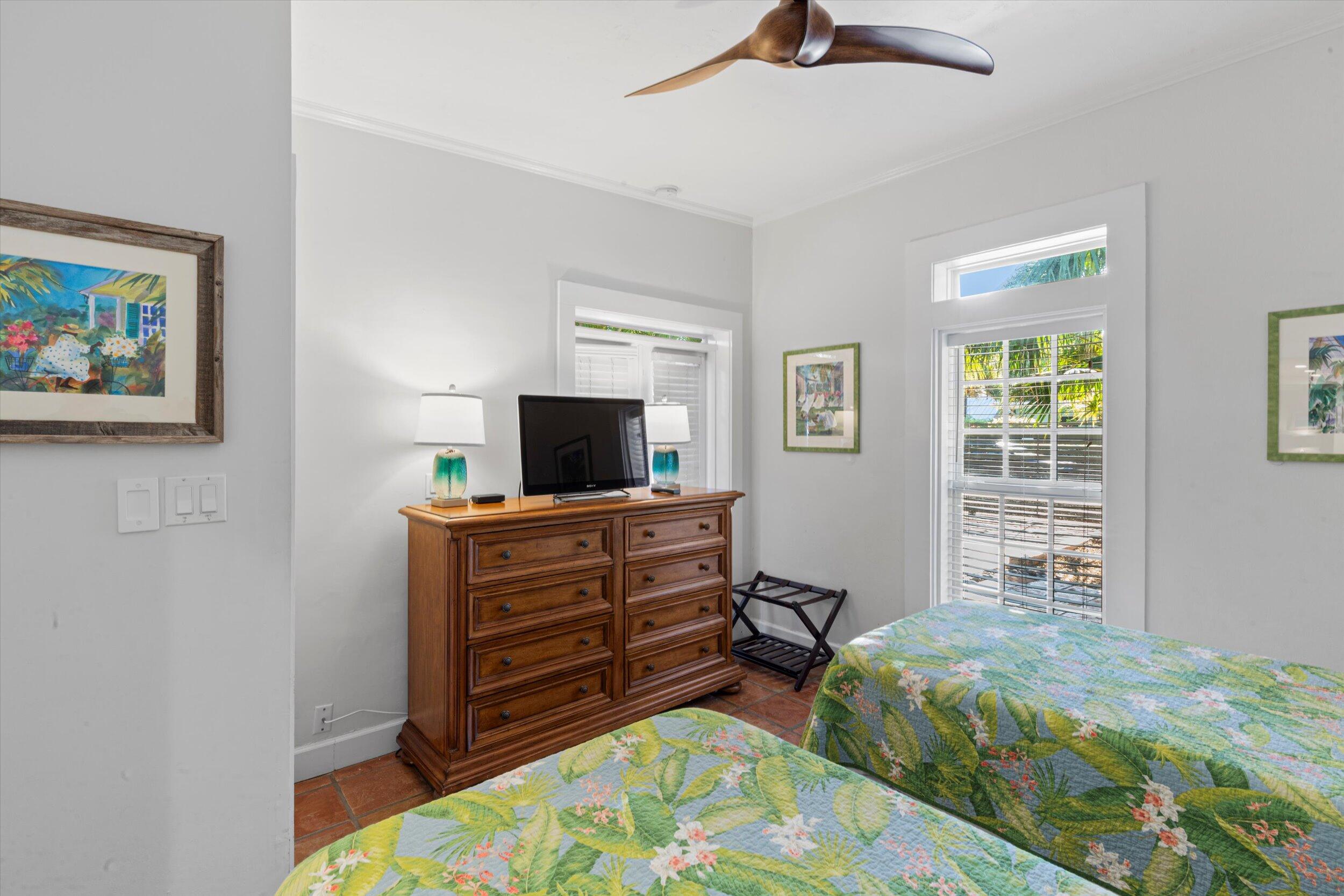 1511 Johnson Street Property Photo 49