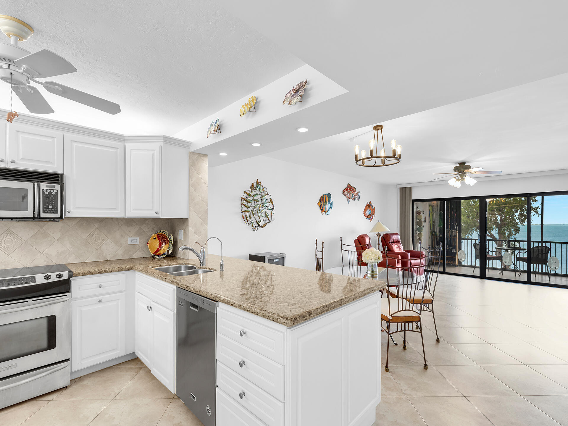 96000 Overseas Highway, X23+36ftslip Property Photo 8
