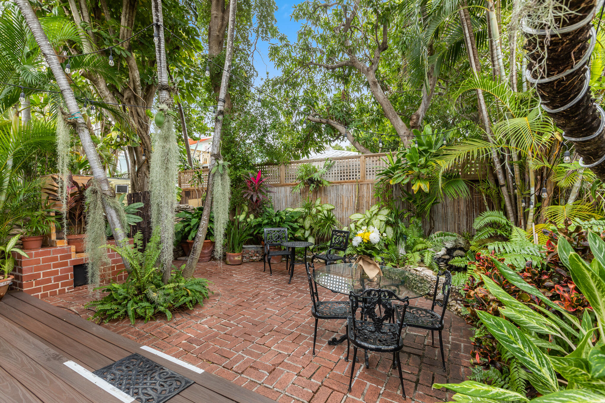 419 Amelia Street Property Photo 24