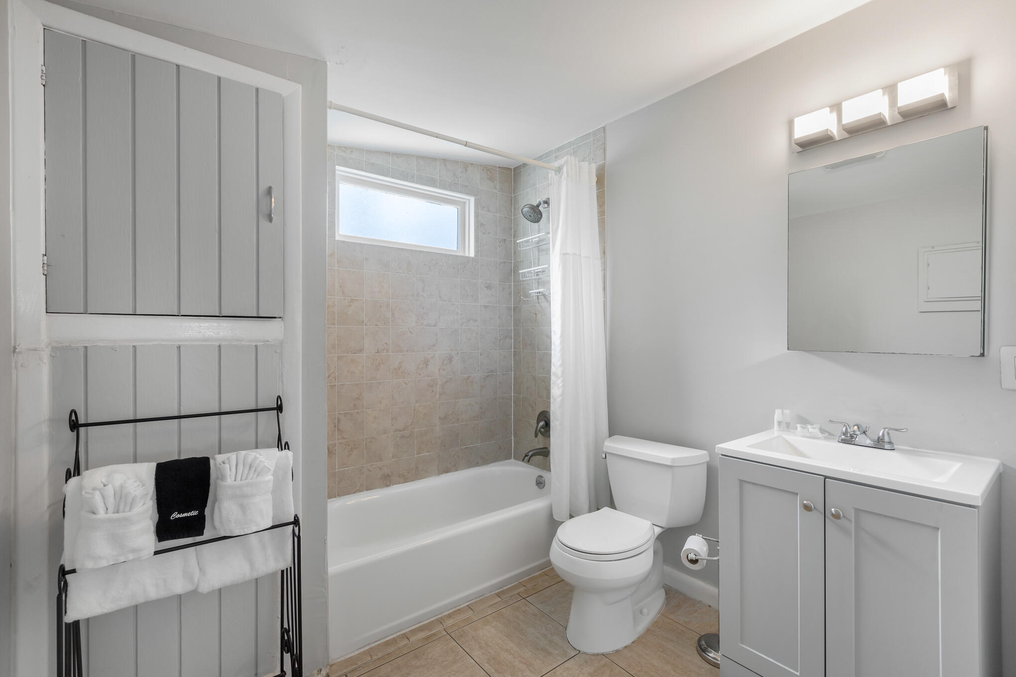419 Amelia Street Property Photo 36