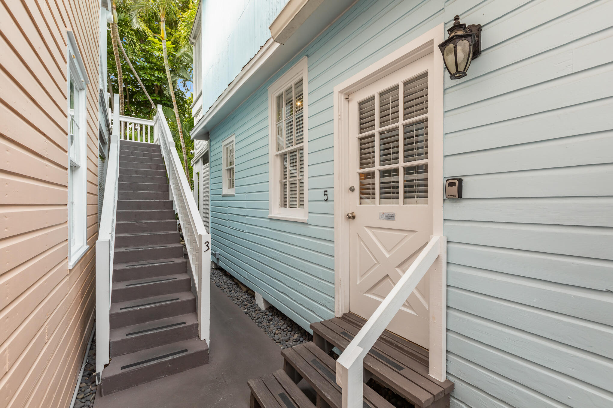 419 Amelia Street Property Photo 48