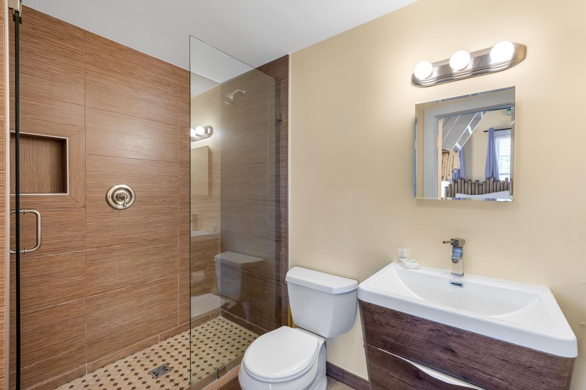 419 Amelia Street Property Photo 56