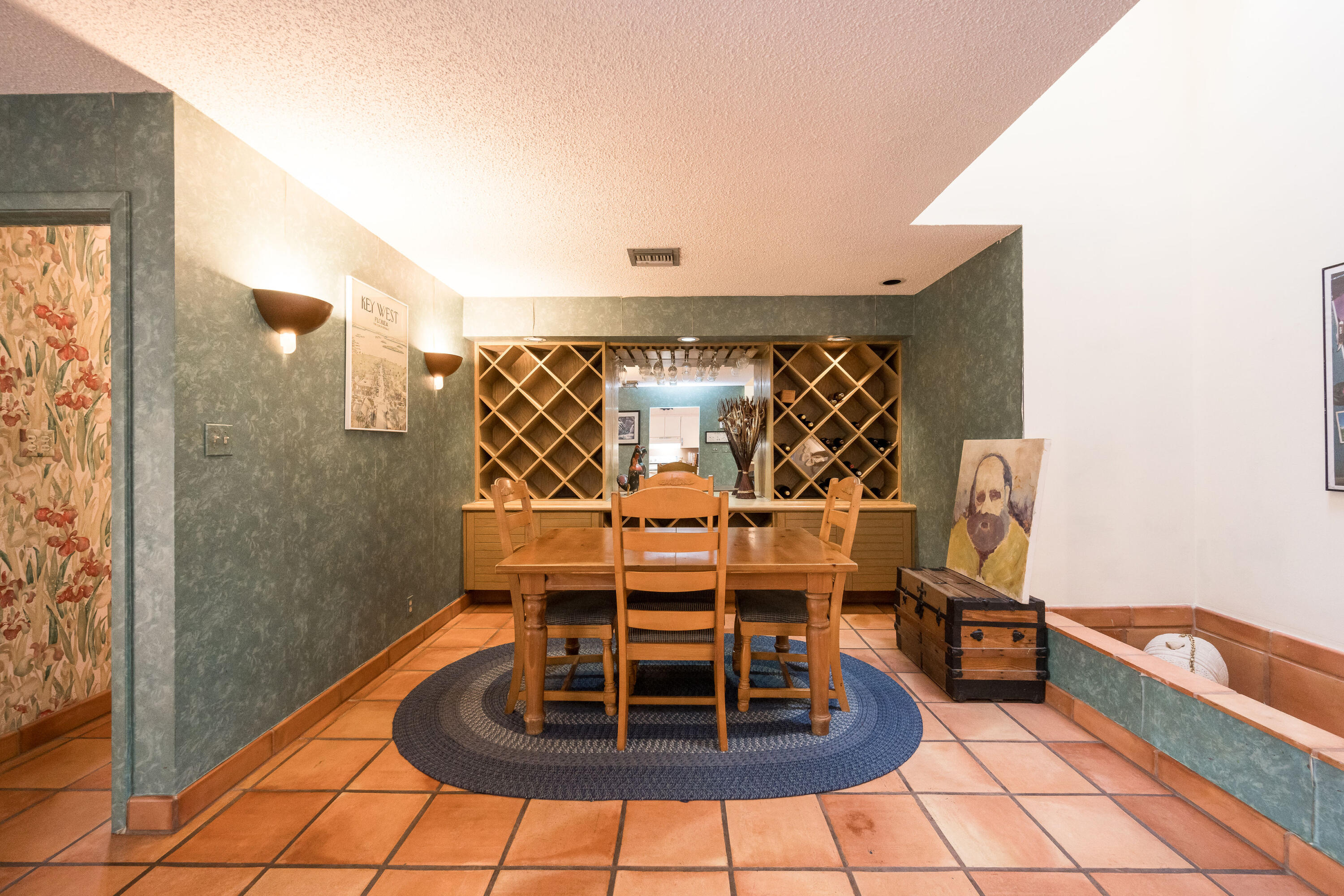 1411 Sun Terrace Property Photo 5