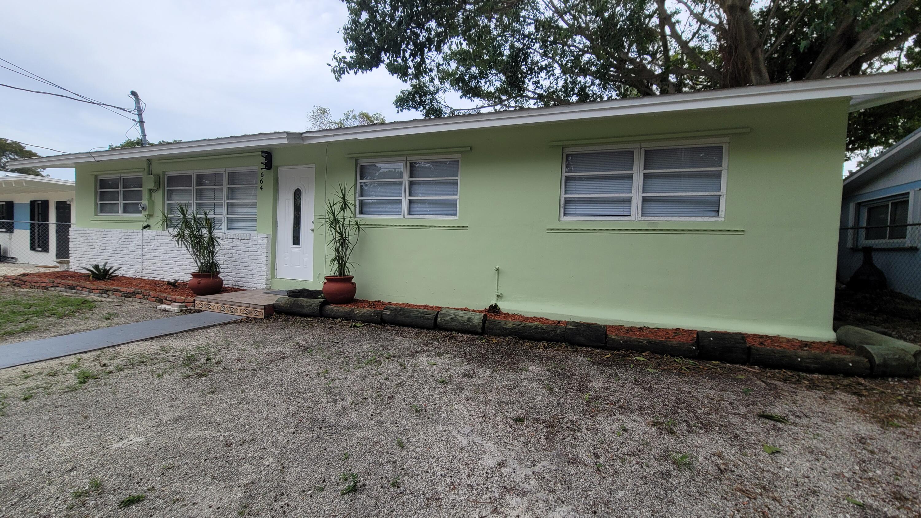 664 Colson Drive Property Photo 18