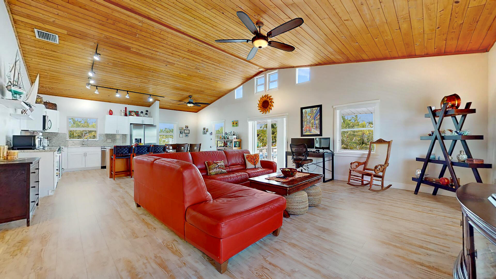 28 Center Lane Property Photo 78