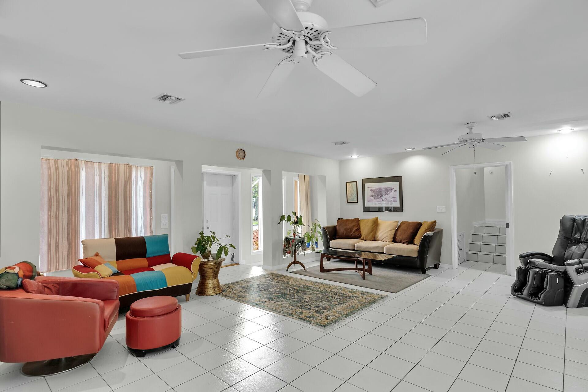 1106 17th Street Property Photo 8