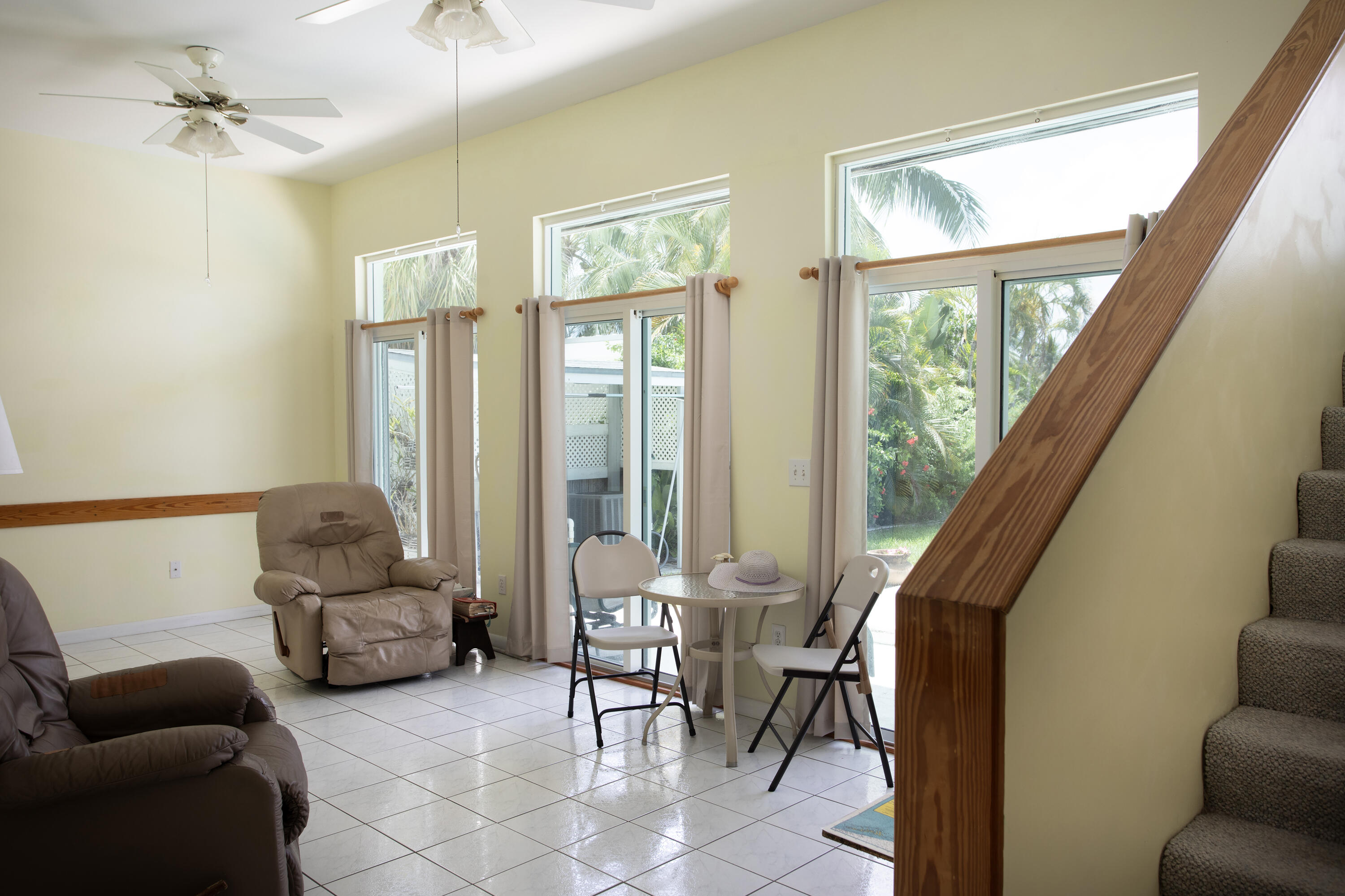 2934 Riviera Drive Property Photo 22