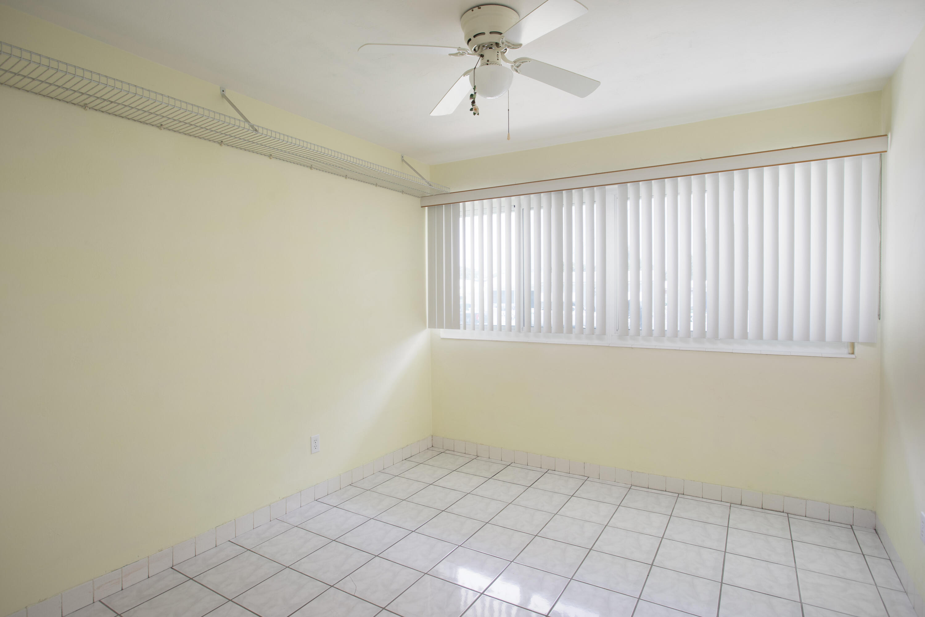 2934 Riviera Drive Property Photo 33