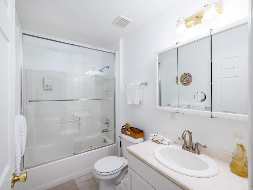 182 E Cahill Court Property Photo 39