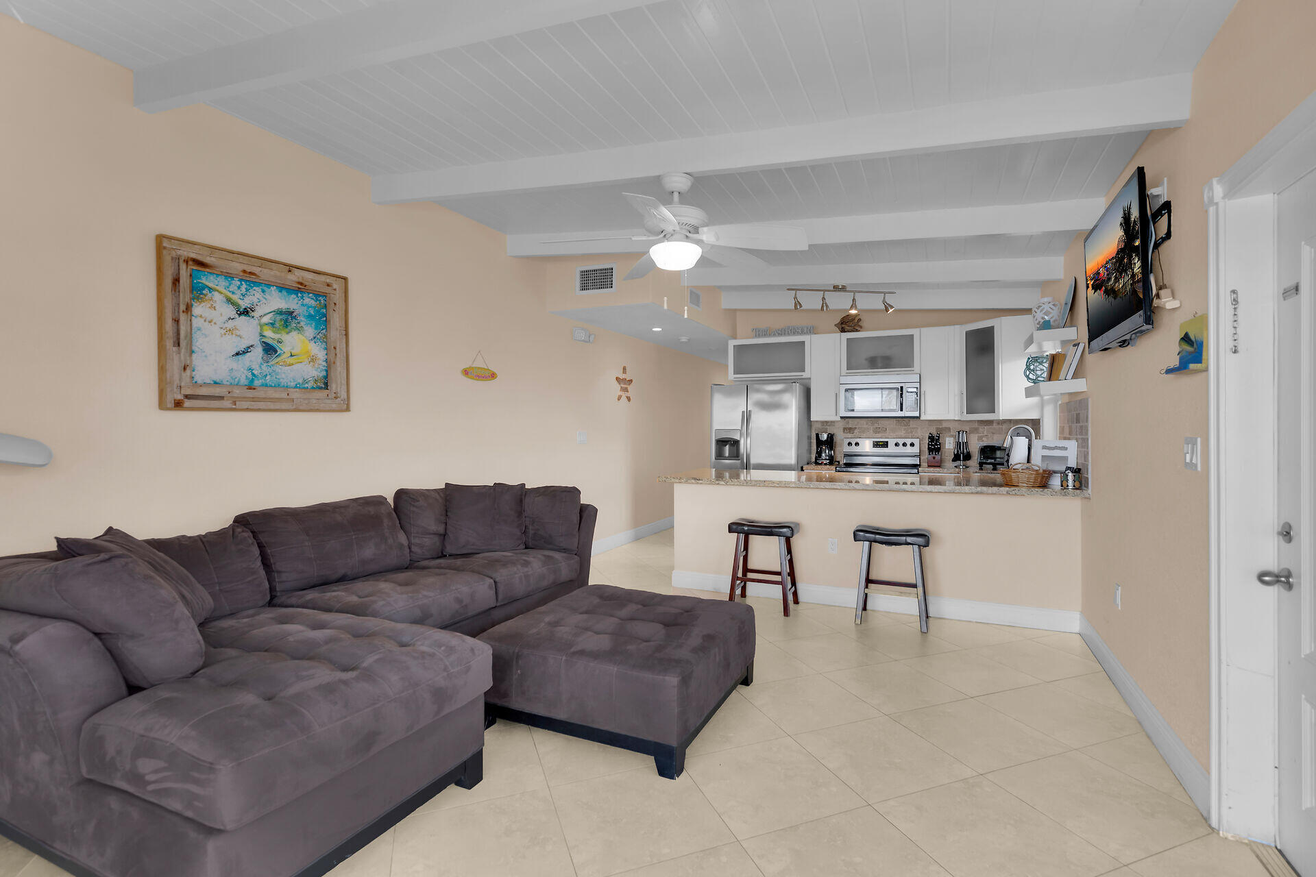 22 Sadowski Property Photo 3