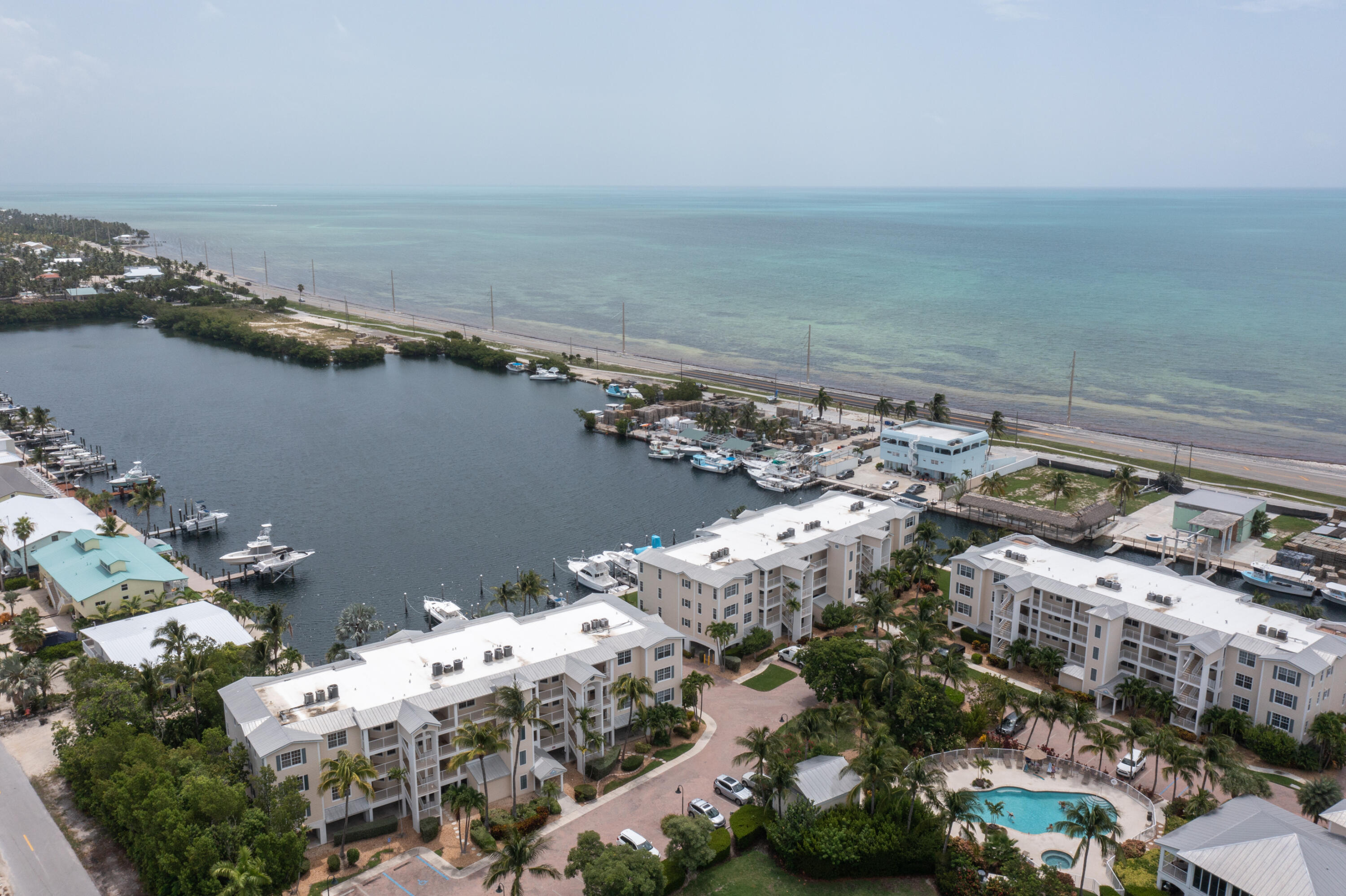 101 Gulfview Drive, 202 & 30' Boat Slip Property Photo 14