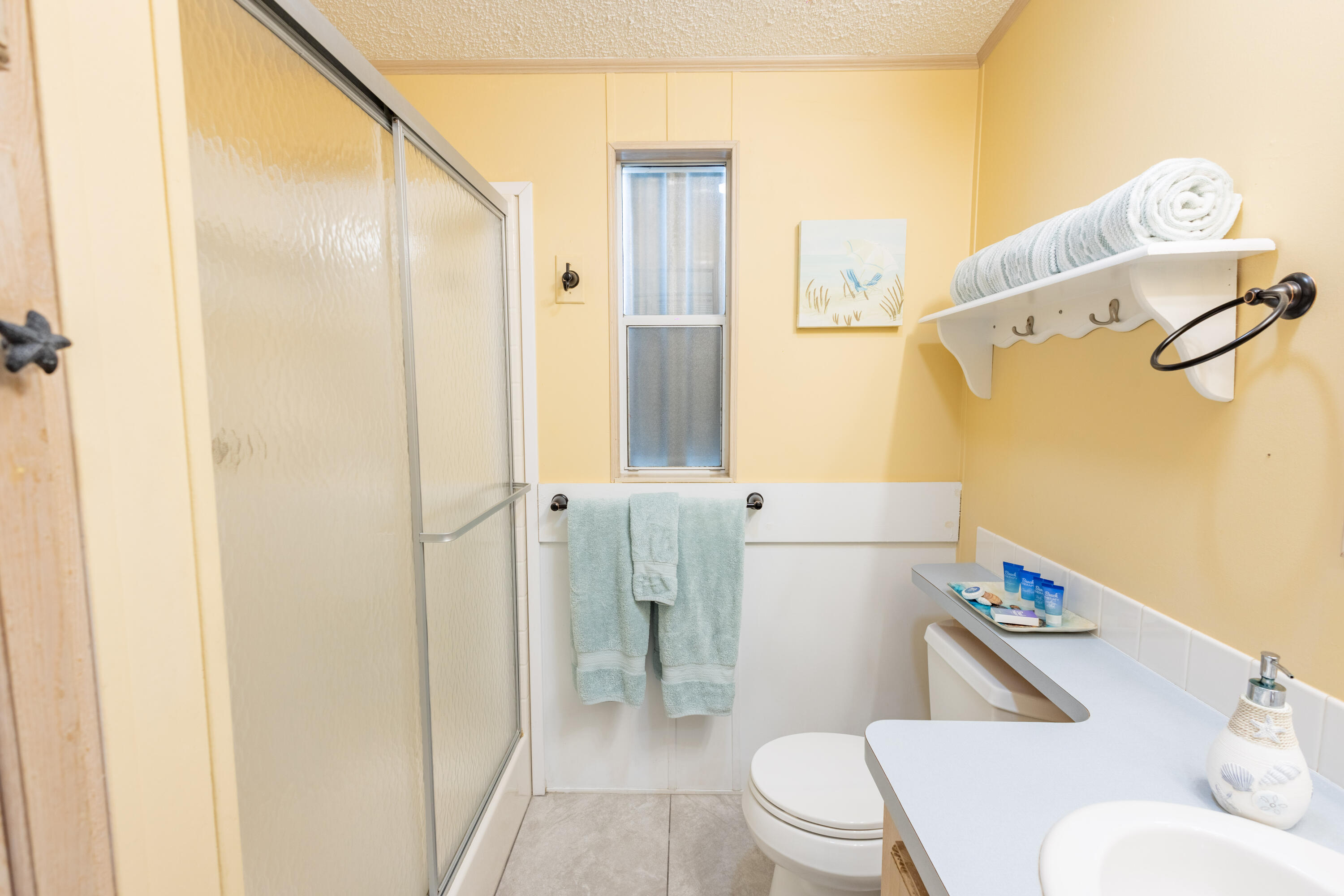701 Spanish Main Drive, 453 Property Photo 13