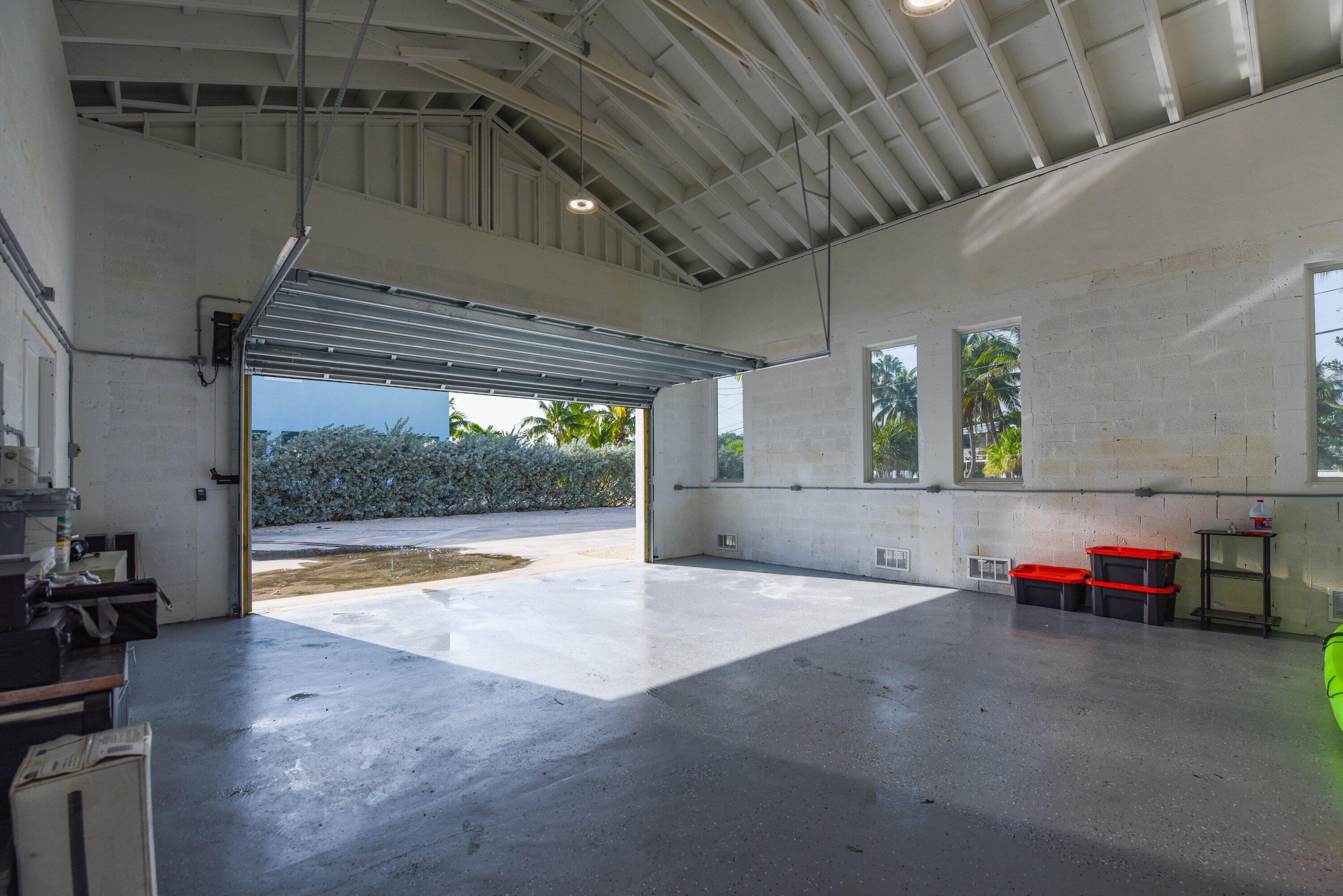 27450 W Indies Drive Property Photo 38