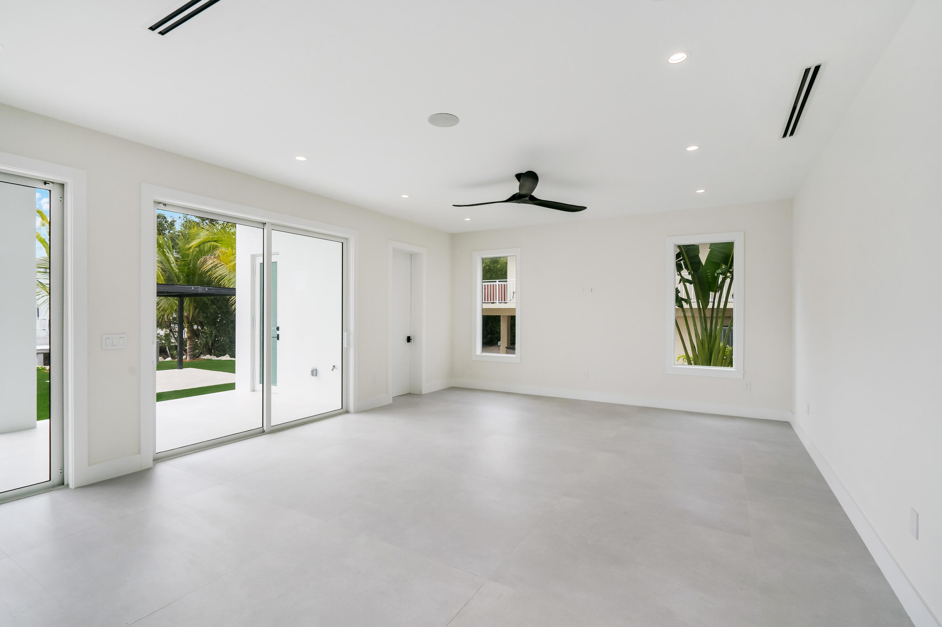 115 Spoonbill Road Property Photo 10