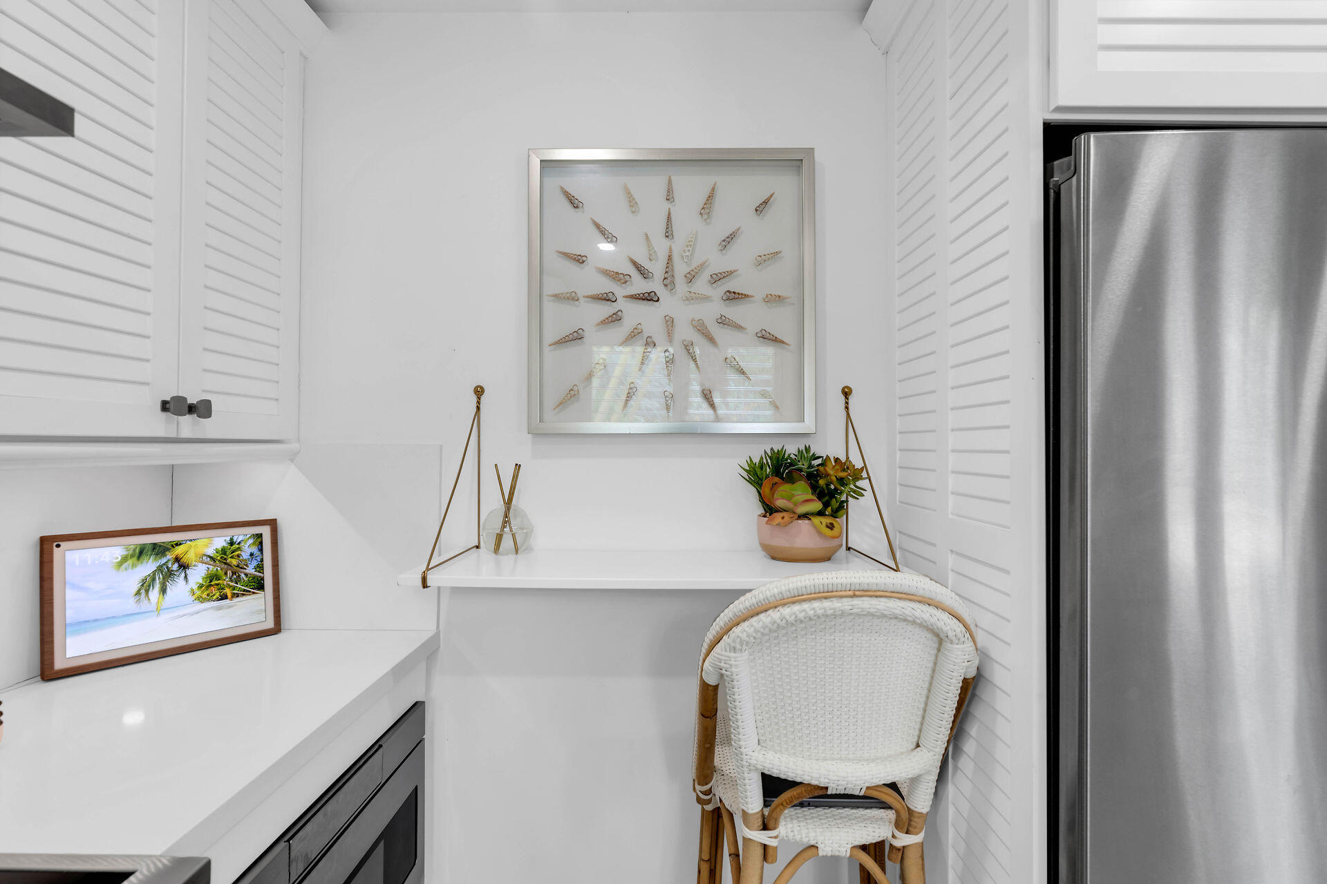 107 Carroll Street Property Photo 8
