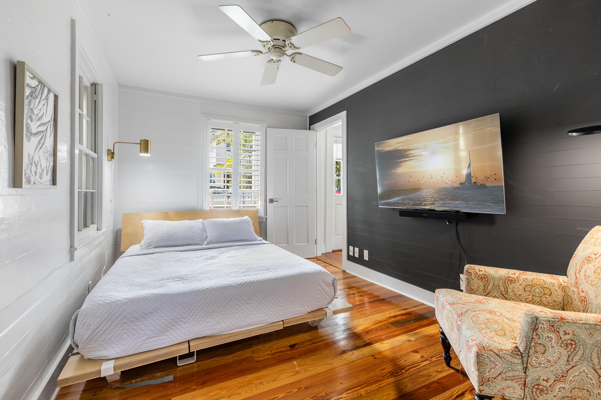819 Elizabeth Street Property Photo 14