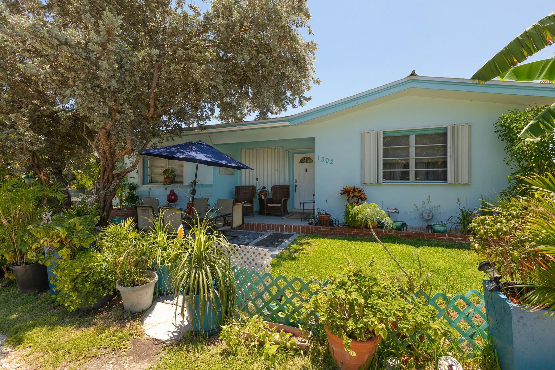1302 11th Street Property Photo 2