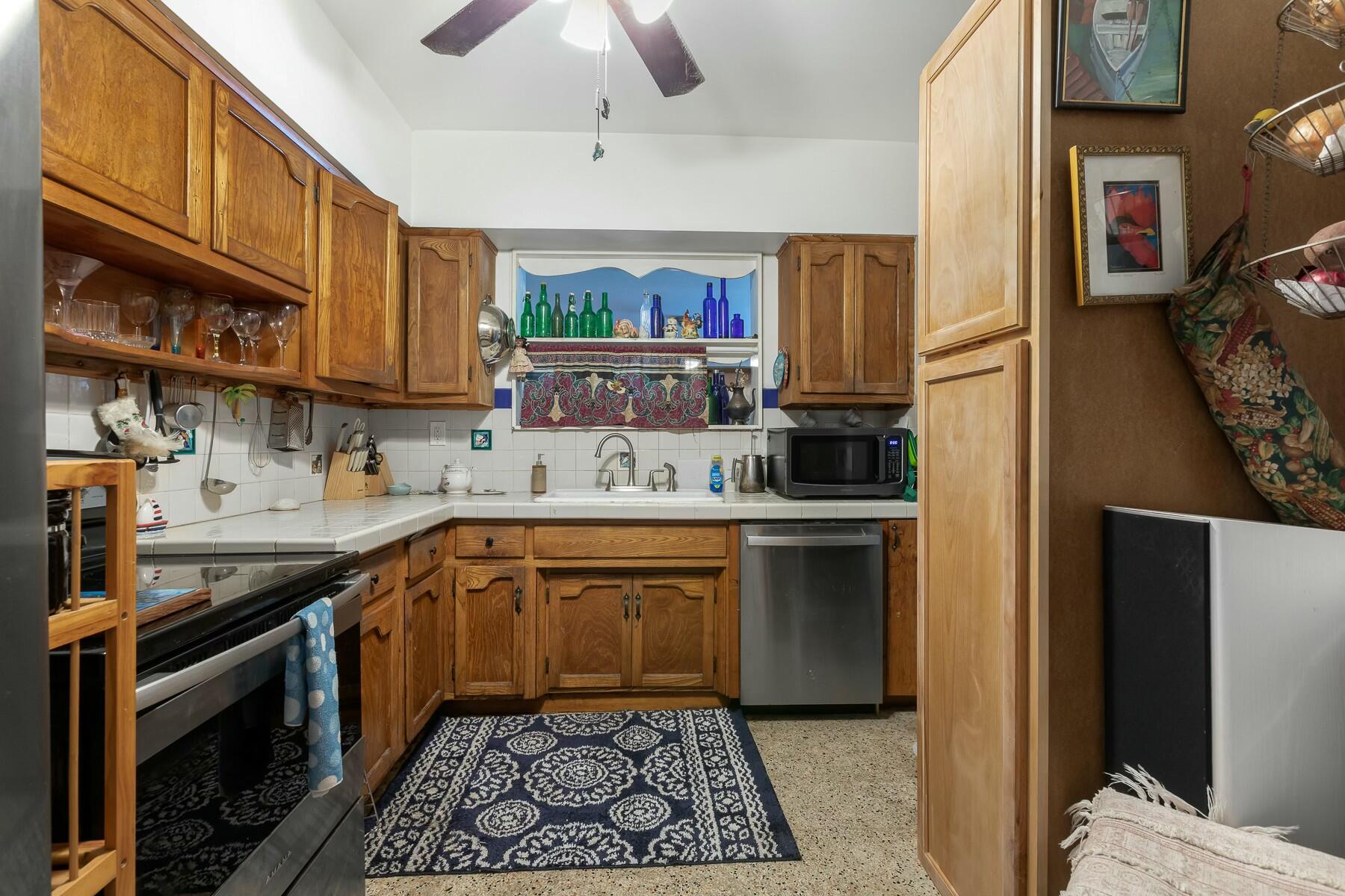 1302 11th Street Property Photo 8