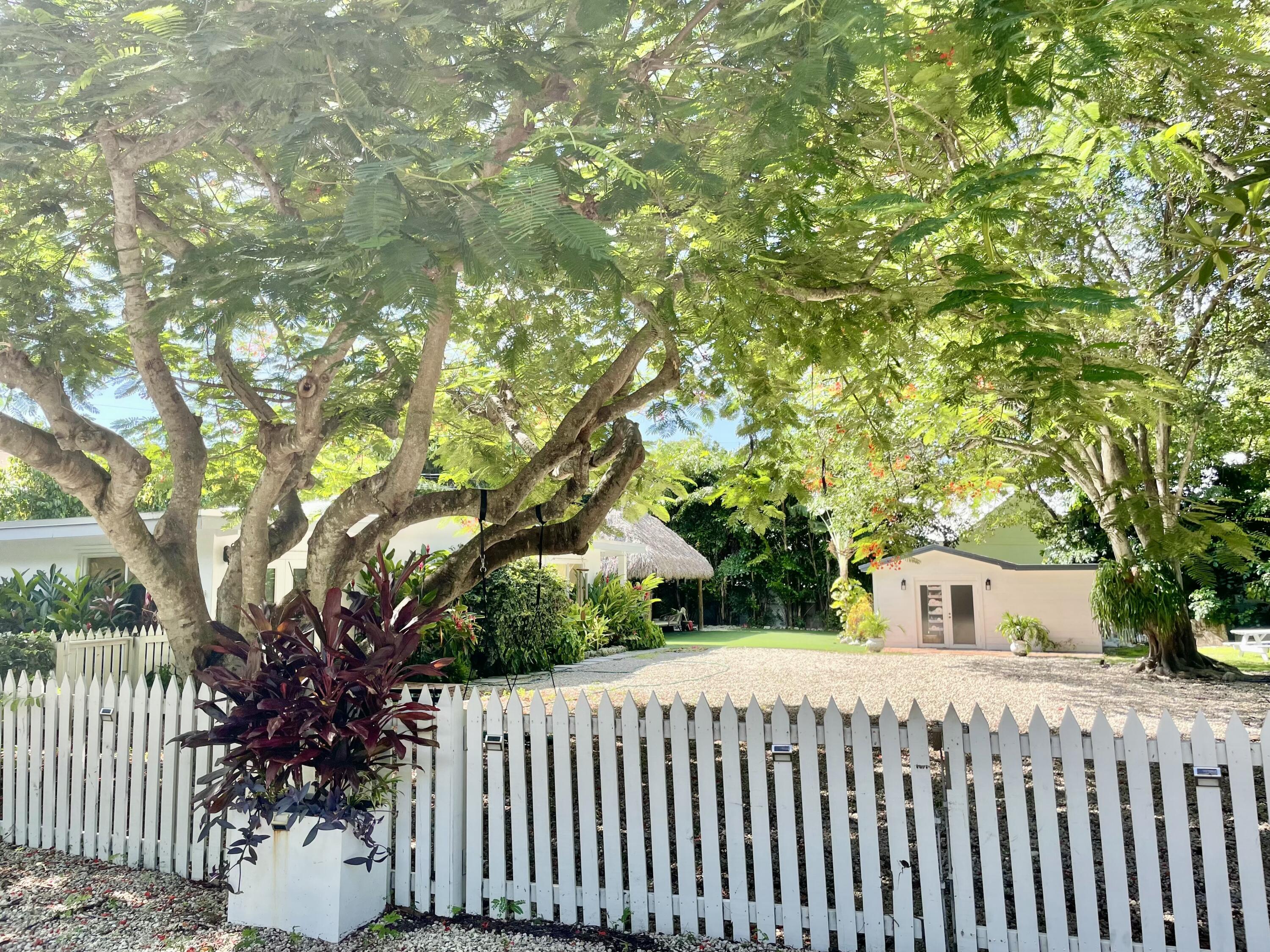 113 Key Heights Drive Property Photo 3