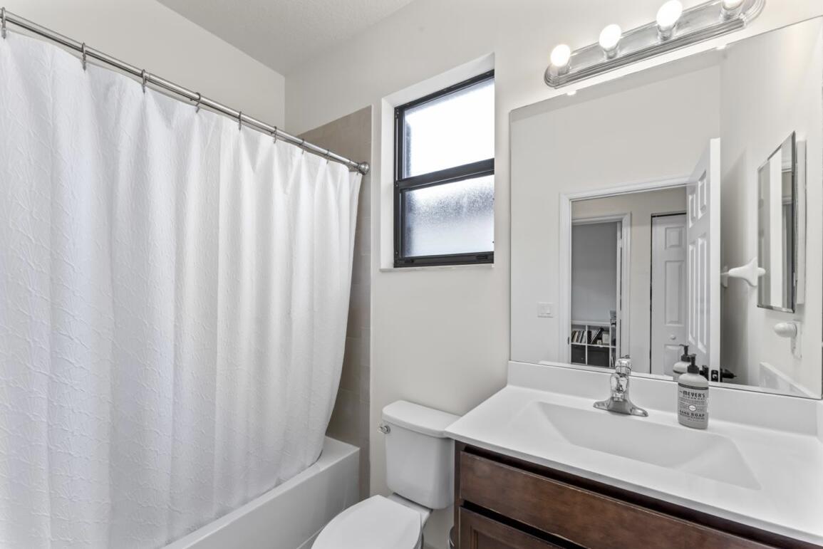 139 Ne 37 Road Property Photo 26