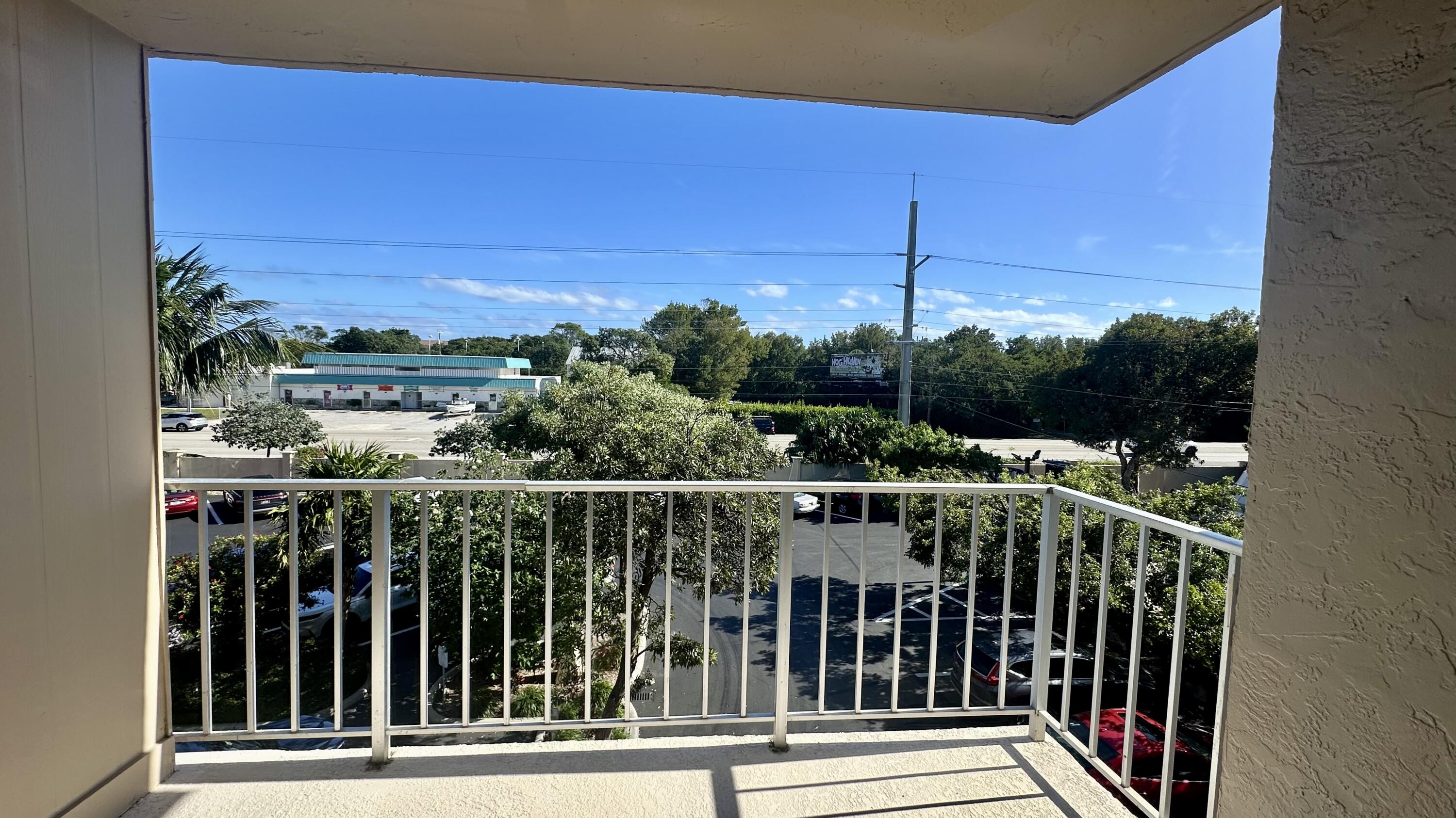 88500 Overseas Highway, 327 Property Photo 10