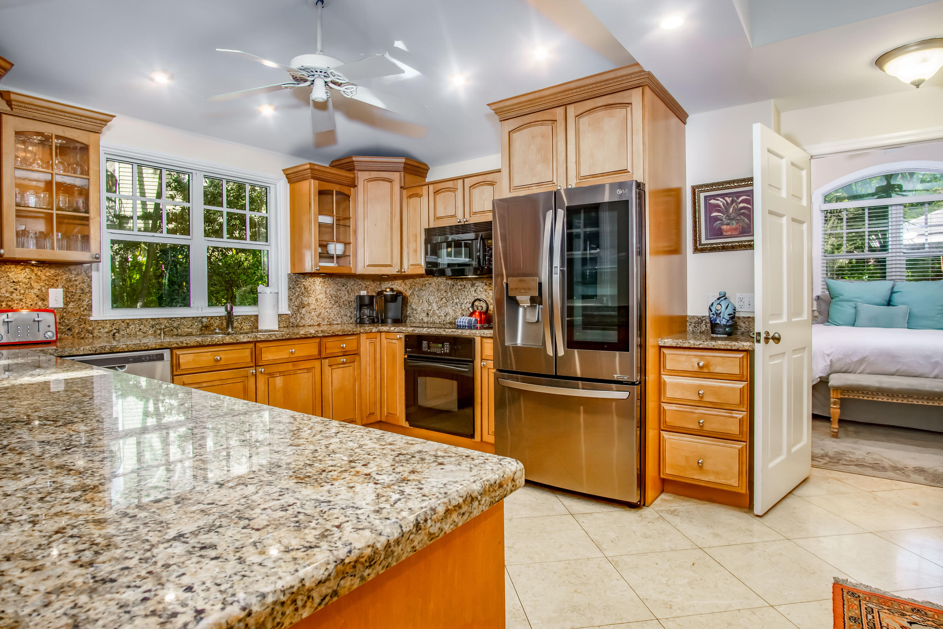 100 Admirals Lane Property Photo 14