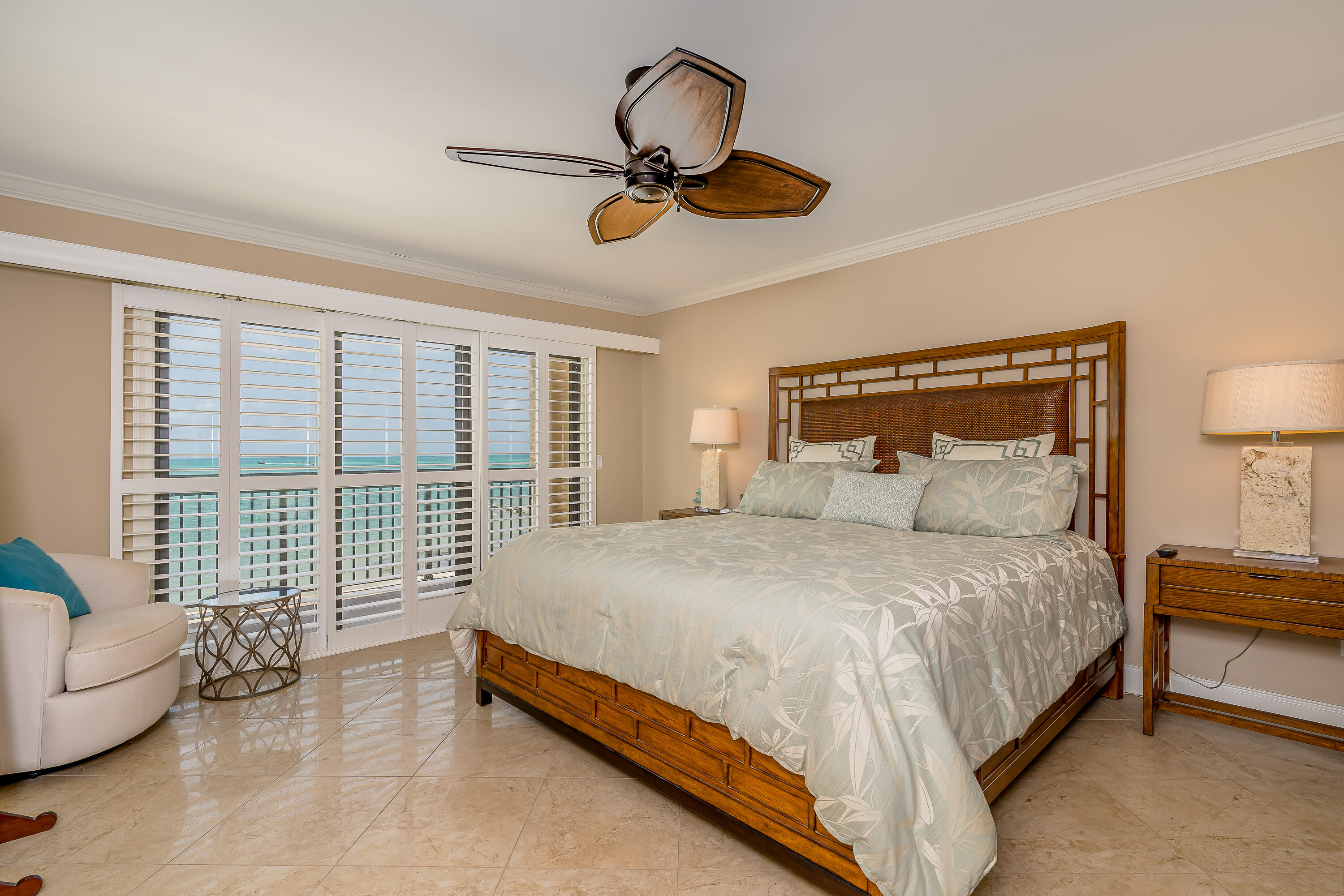 1001 W Ocean Drive, 2-203 Property Photo 10