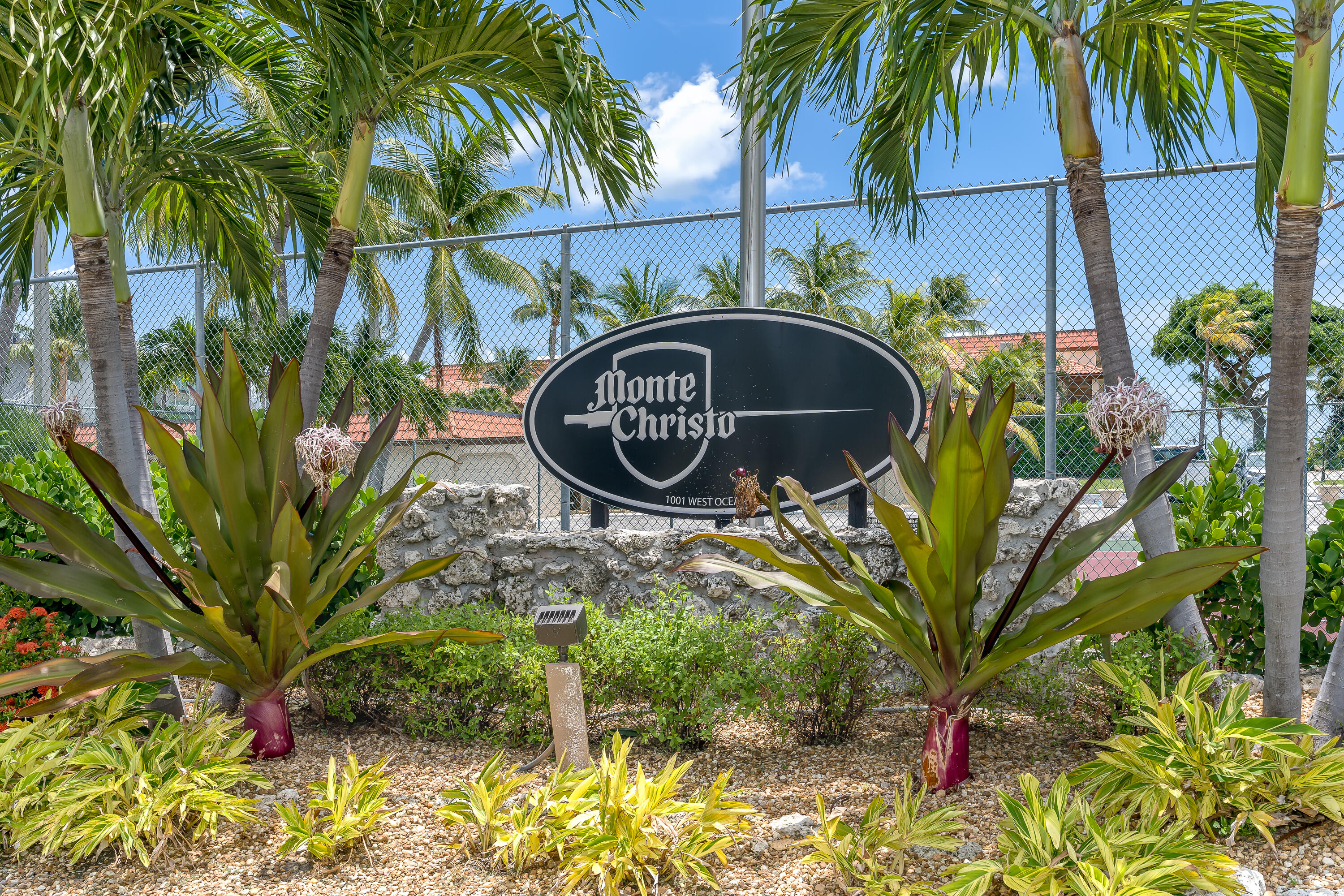 1001 W Ocean Drive, 2-203 Property Photo 49