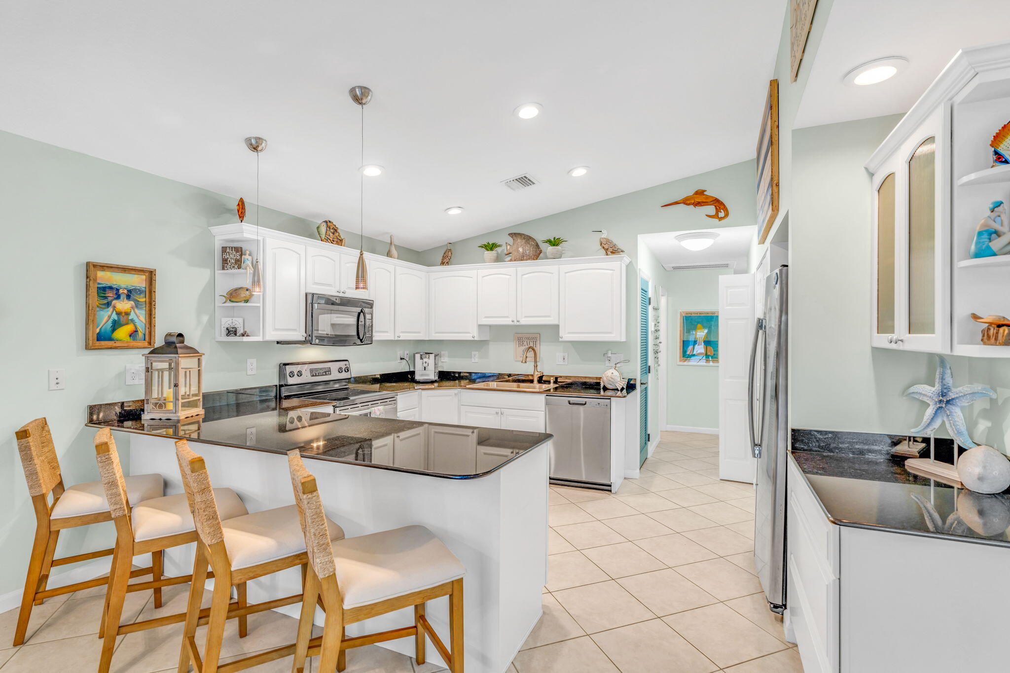 181 10th Street Property Photo 5