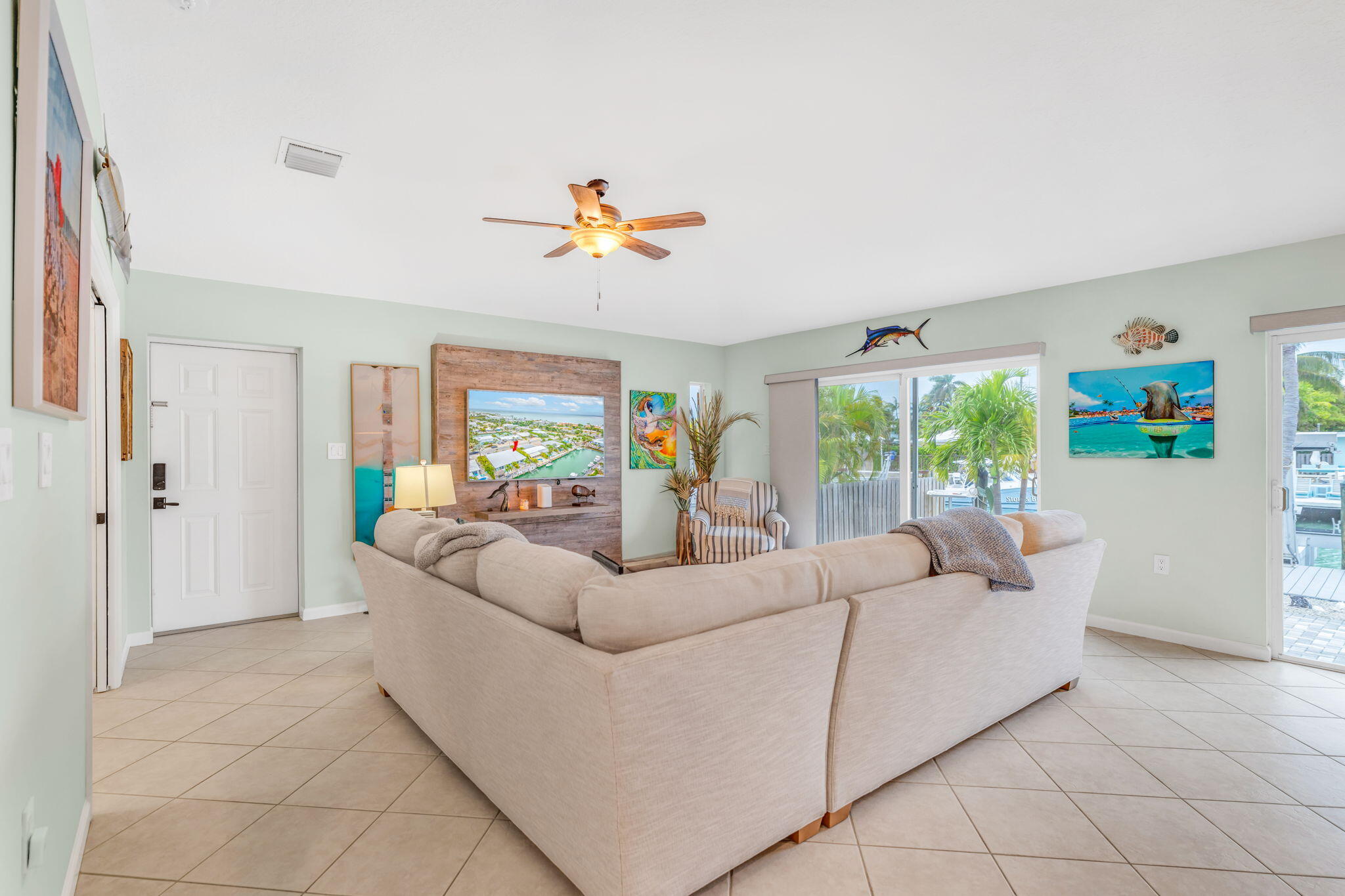 181 10th Street Property Photo 17