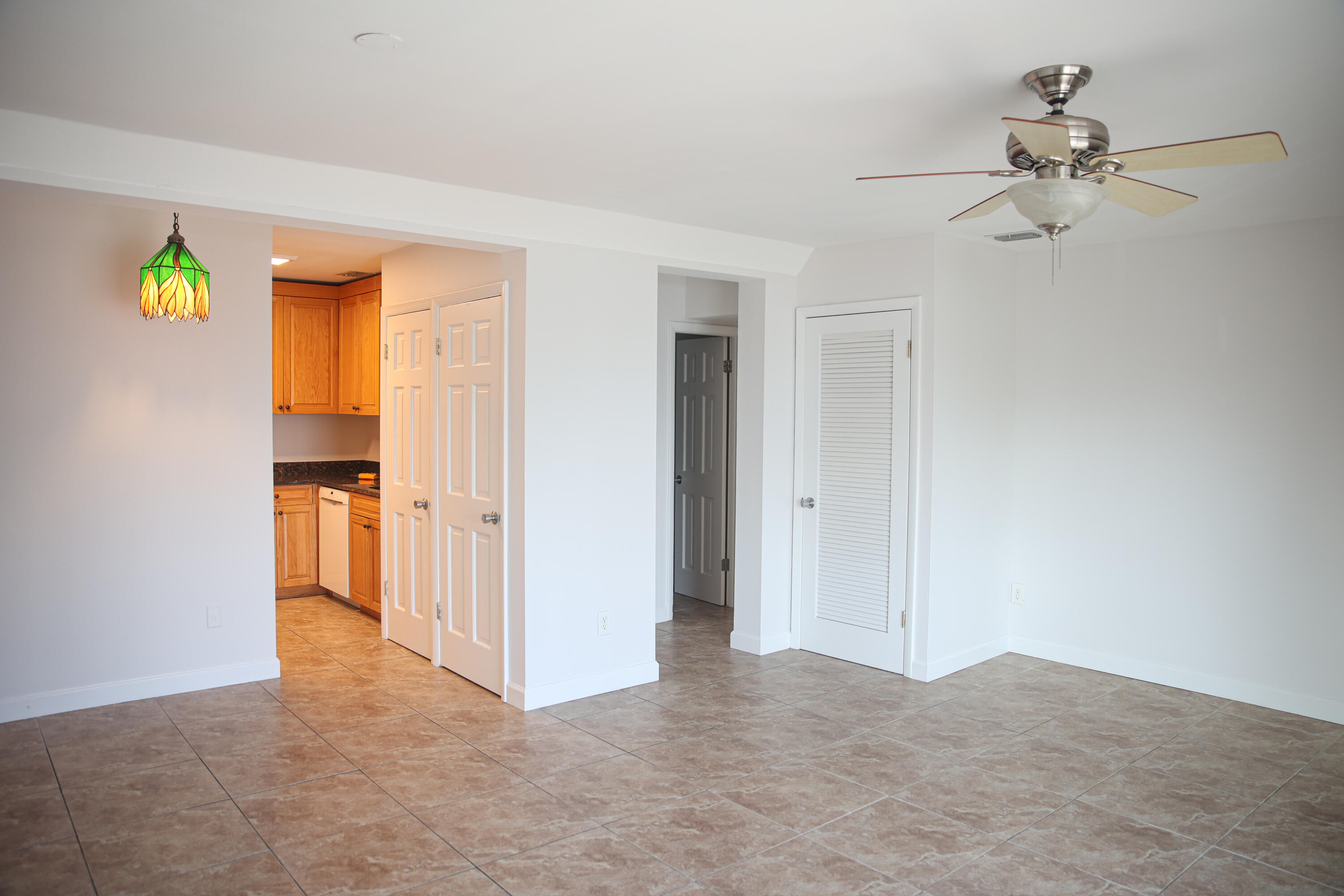 2601 S Roosevelt Boulevard, 305a Property Photo 3