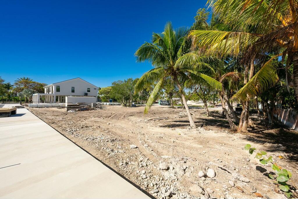 17230 Angelfish Lane Property Photo 14