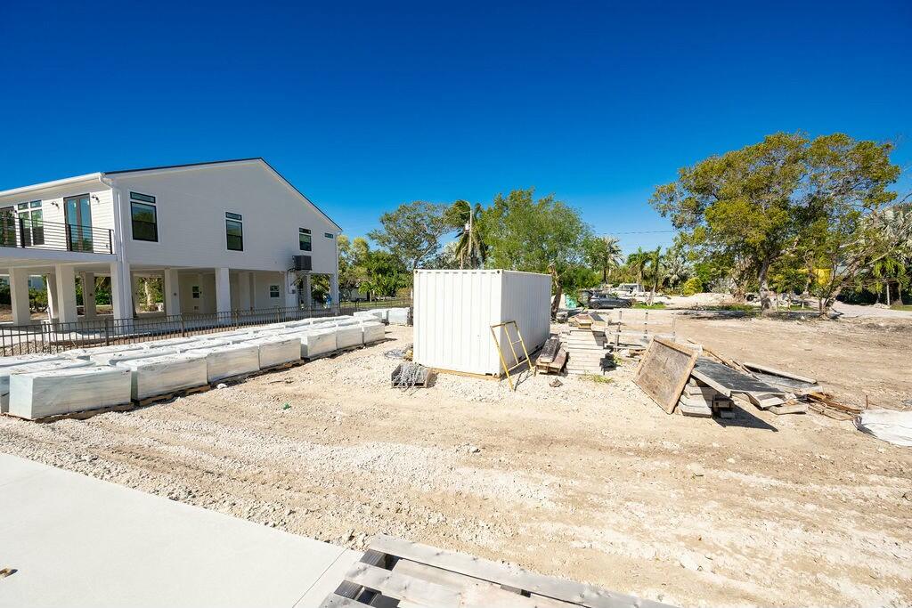 17220 Angelfish Lane Property Photo 11