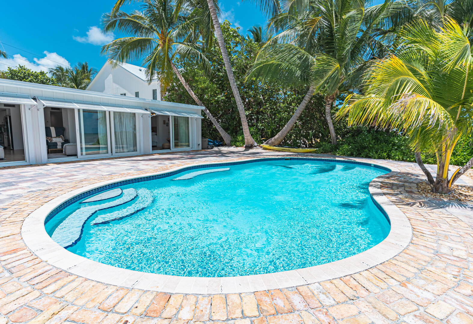 75433 Overseas Highway Property Photo 17