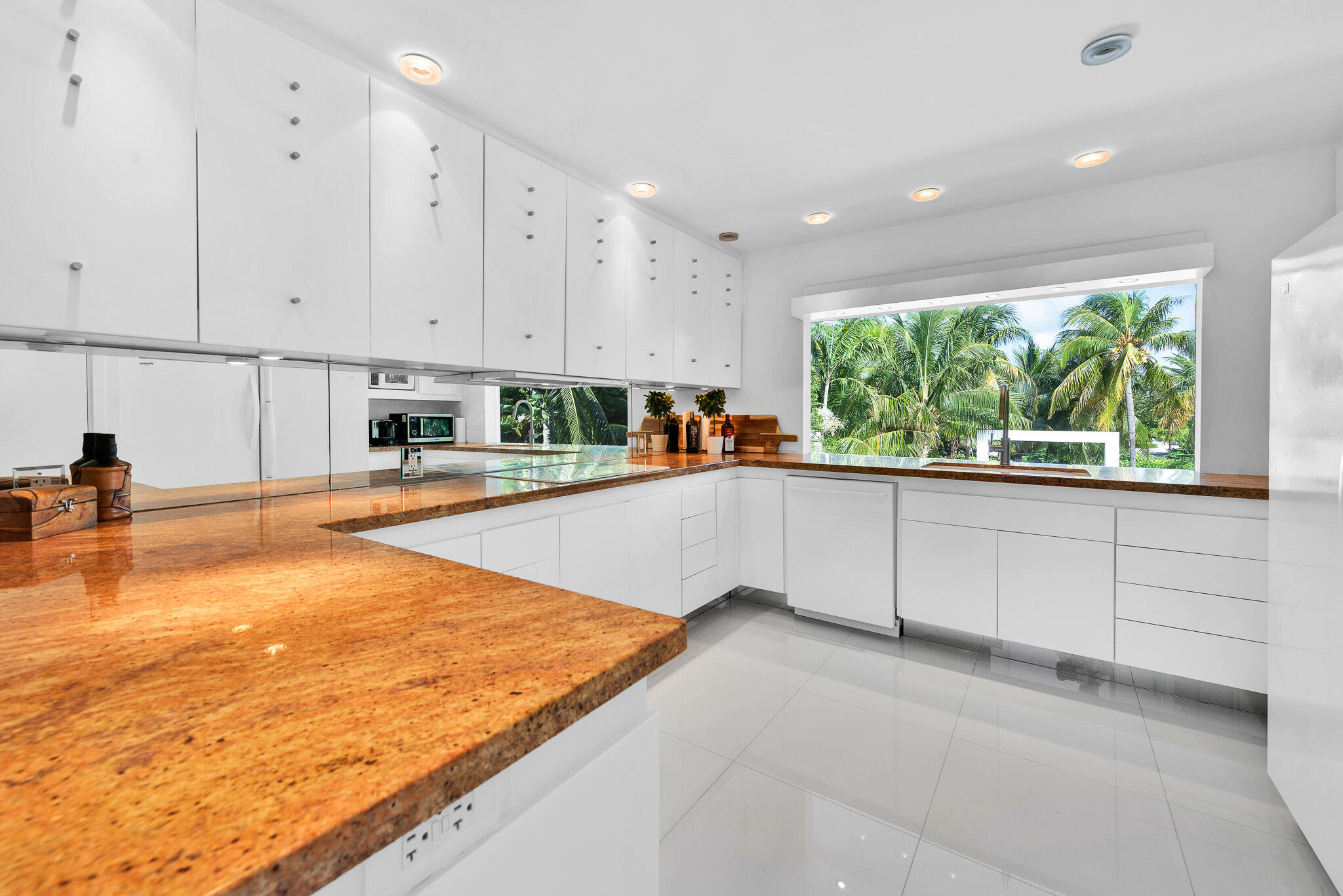 60 Ocean Front Drive Property Photo 56