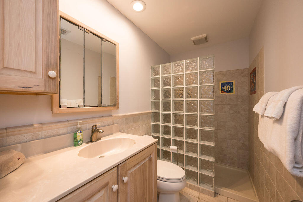 2601 S 2601 Roosevelt Boulevard, 304c Property Photo 14