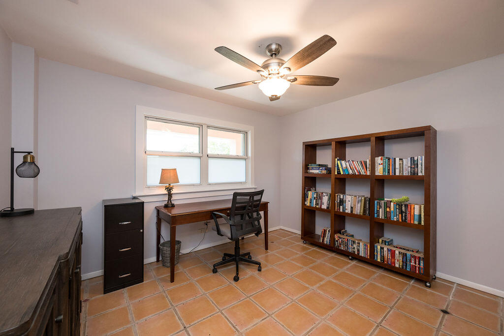 2601 S 2601 Roosevelt Boulevard, 304c Property Photo 15